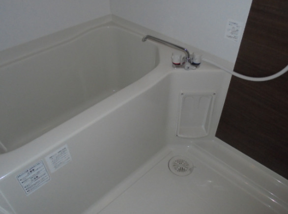 バス・シャワールーム　清潔感のある浴室♪