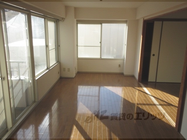 居室・リビング　洋室