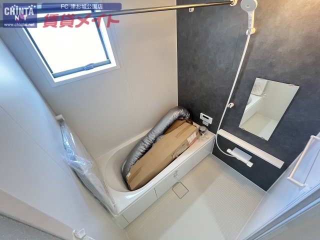 バス・シャワールーム　同型参考写真