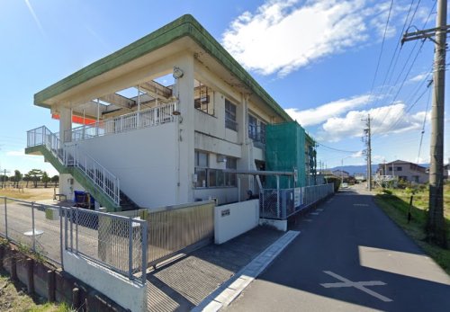 幼稚園・保育園　新開こども園（幼稚園・保育園）まで1011m
