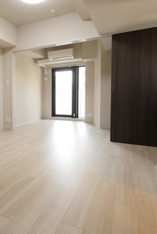 居室・リビング　弊社は全物件が仲介手数料半月分でご紹介可能です。
