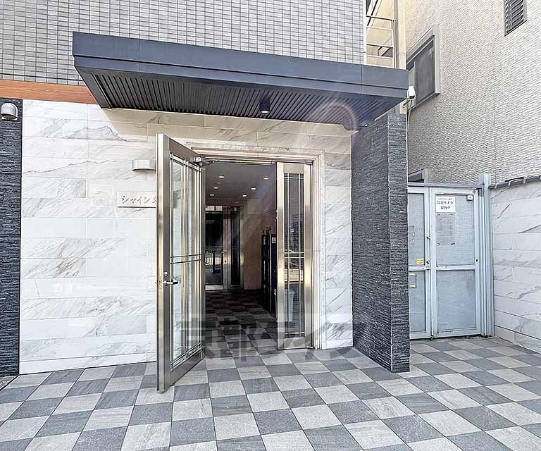 エントランス