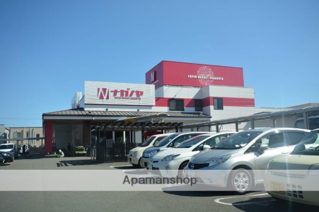 スーパー　ながの屋瀬頭店（スーパー）まで300m