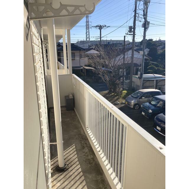 バルコニー　只今修繕中！内見先行受付中！別のお部屋の写真となります。現況