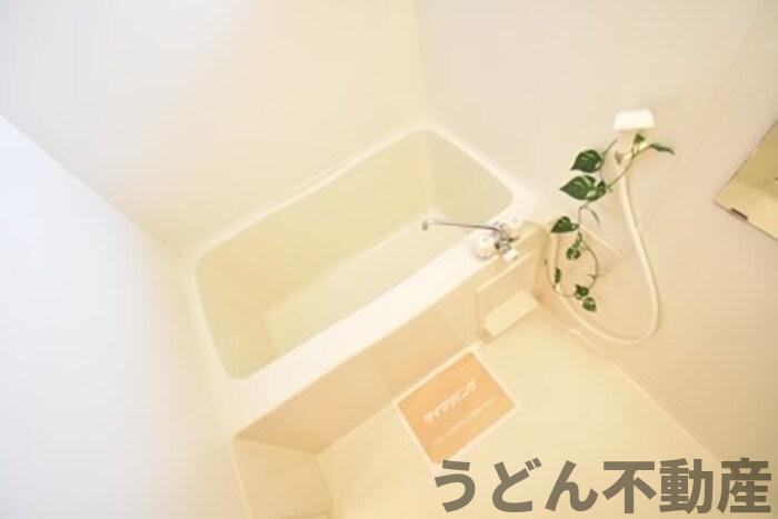 バス・シャワールーム　うどん県のお部屋探しはうどん不動産へ うどんちゃんとLINE
