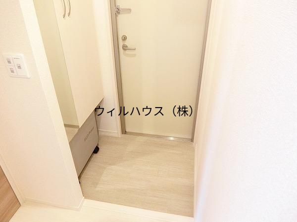 玄関　シューズボックスあり！