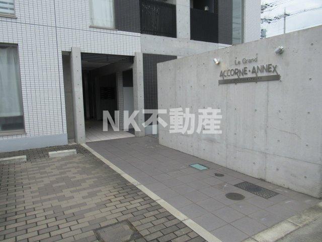 エントランス　清潔なエントランスです