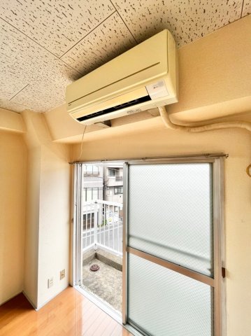 その他設備　エアコン付き♪