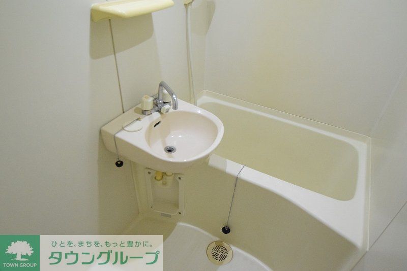 バス・シャワールーム　お部屋探しは株式会社　タウンハウジング　までお気軽にお問合…