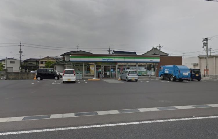 コンビニ　ファミリーマート 高松稲荷店（コンビニ）まで459m