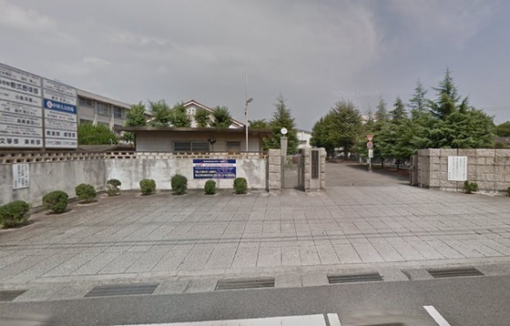 中学校　岡山市立操山中学校（中学校）まで1034m