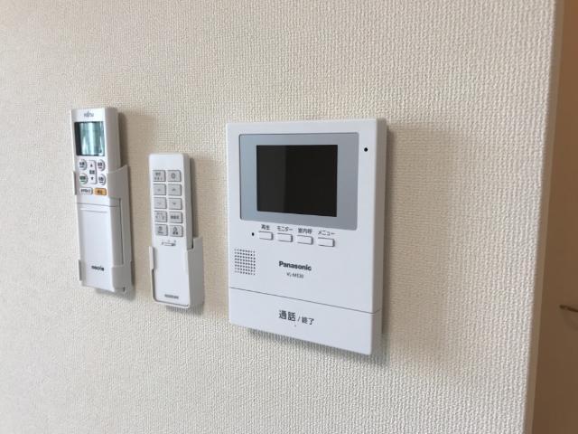 セキュリティ　カメラ付インターホン