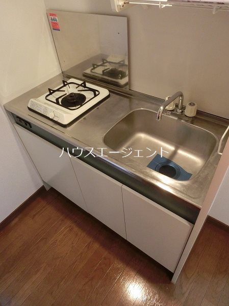 キッチン　1口ガスコンロ付きのキッチンです。※参考画像