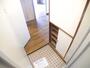 玄関　※2DKのお部屋の参考写真です※