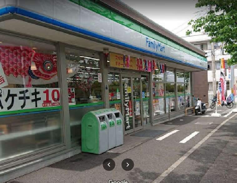 コンビニ　ファミリーマート浦安富士見1丁目店（コンビニ）まで325m