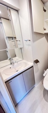 洗面設備　※同間取り別室参考写真