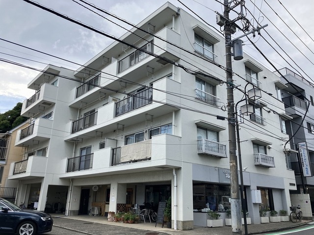 建物外観　２０２４年１０月撮影