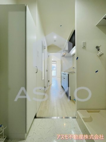 玄関　同マンション別部屋　参考写真