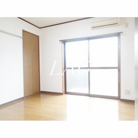 居室・リビング　洋室のお部屋です。