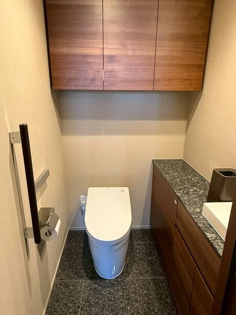 トイレ　コンパクトで使いやすいトイレです