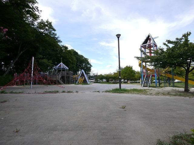 公園　井沼方公園（公園）まで400m