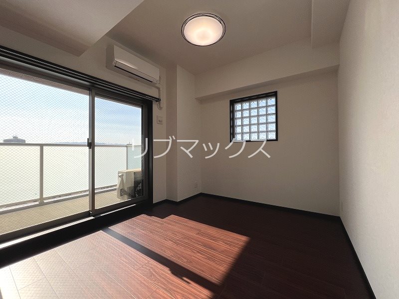 その他部屋・スペース　カラーパターン偶数階:ホワイト基調 奇数階:ブラウン基調