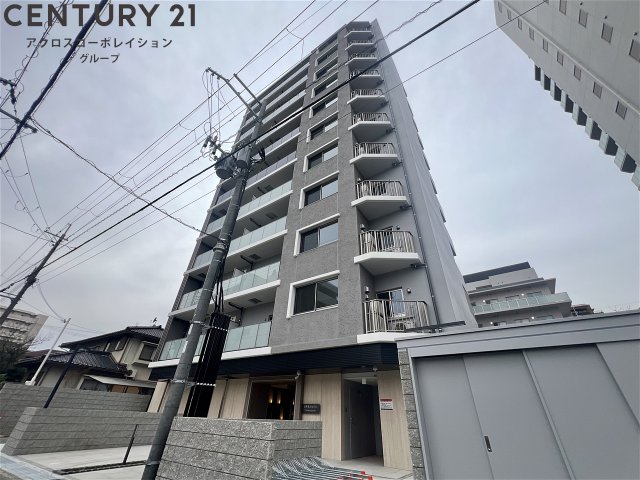 建物外観　オートロック付きで外部からの出入りがなく安心です♪