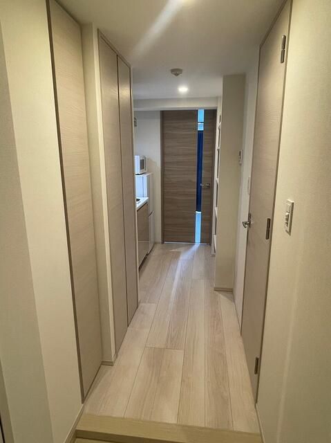 玄関　※別部屋参考写真