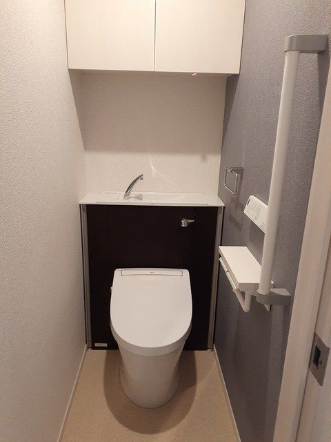 トイレ　参考画像