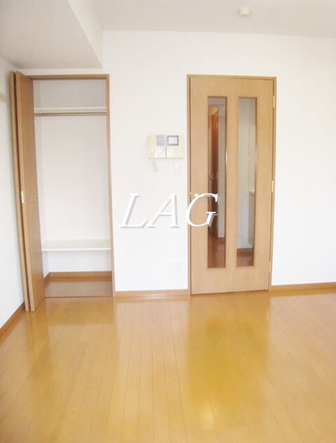 居室・リビング　洋室のお部屋です。