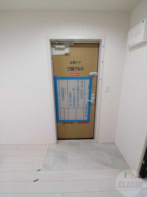 玄関　玄関