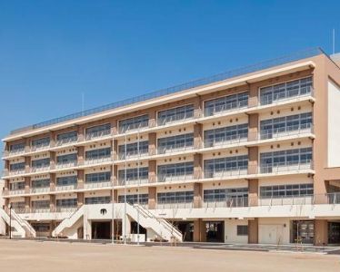 中学校　船橋市立湊中学校（中学校）まで1260m