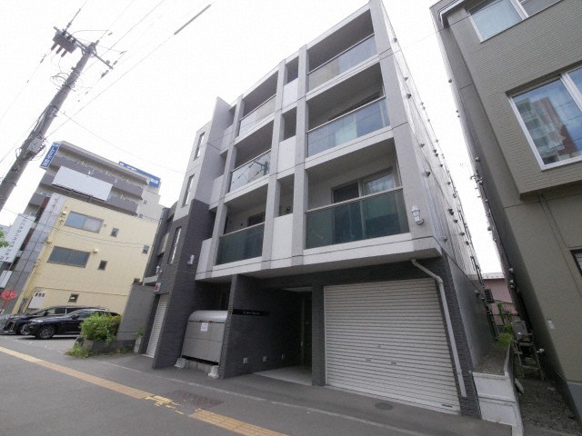 建物外観　☆地下鉄東西線東札幌駅まで徒歩6分！