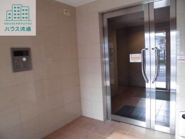 エントランス　エントランス部分