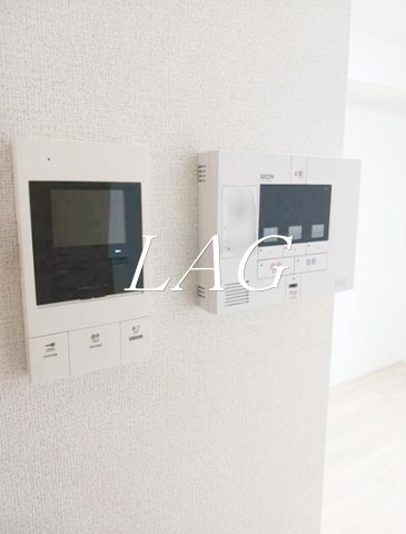 セキュリティ　モニター付きインターホンです。
