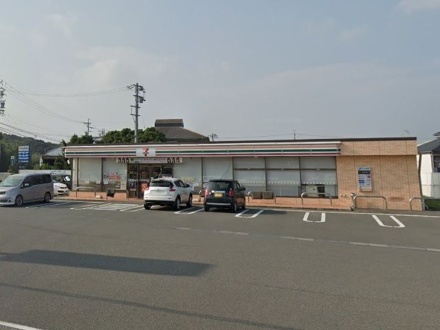 コンビニ　セブン‐イレブン 御前崎佐倉店（コンビニ）まで500m