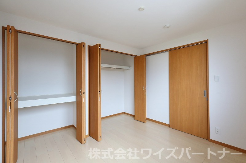 収納　※同型タイプの為、現状優先