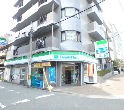 コンビニ　ファミリーマート 上町一丁目店（コンビニ）まで222m