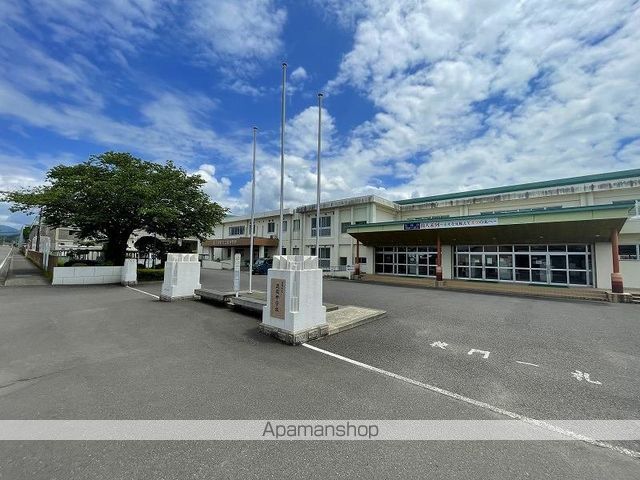 中学校　三股町立三股中学校（中学校）まで391m