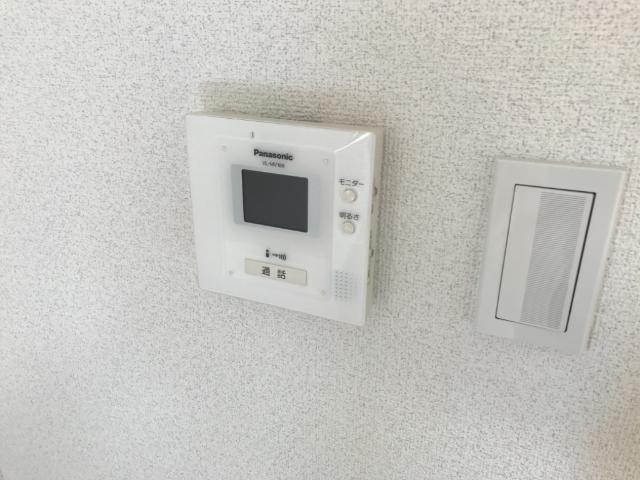 セキュリティ　カメラ付インターホン（イメージ）