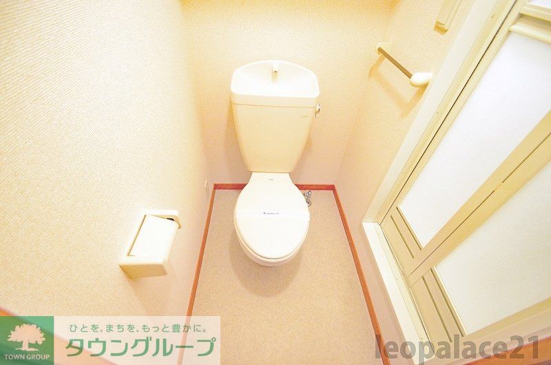トイレ　設備・仕様は号室により異なる為、現況を優先致します。