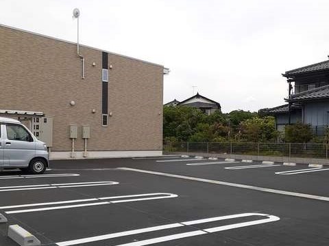 駐車場　駐車場があります