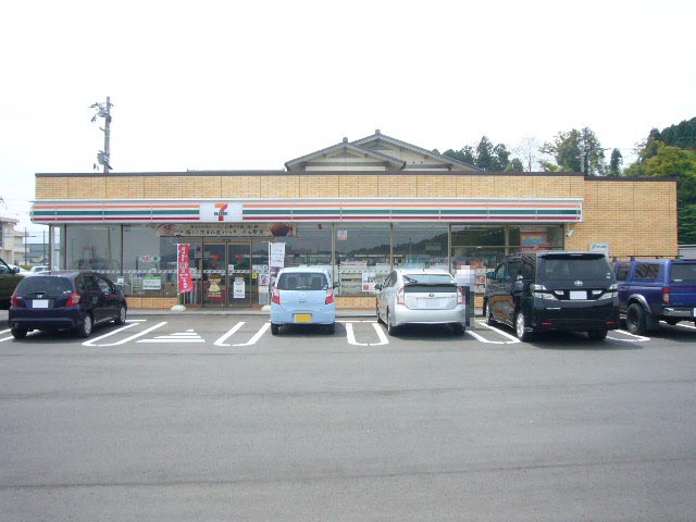 コンビニ　セブンイレブン 富山古里小学校前店（コンビニ）まで1074m