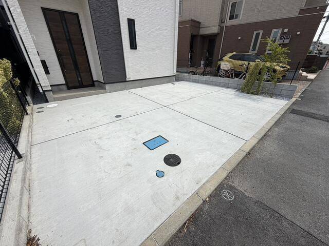 エントランス　２４時間換気システム完備