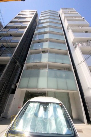 建物外観　FROST