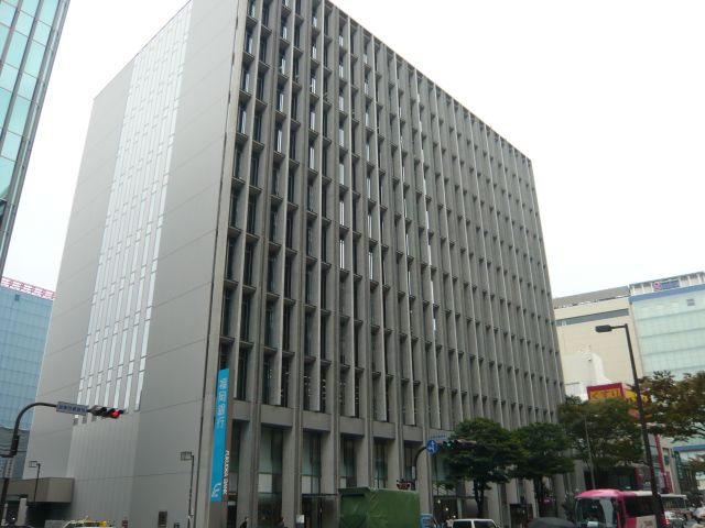銀行　福岡銀行（銀行）まで320m