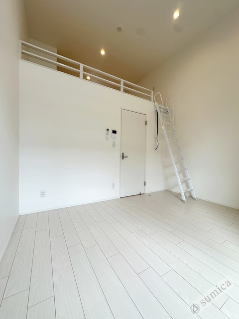 その他設備　天井が高く開放感ある建物です♪♪