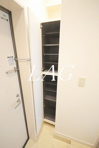 収納　シューズボックスです。