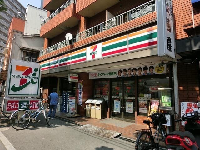 コンビニ　セブンイレブン（コンビニ）まで196m