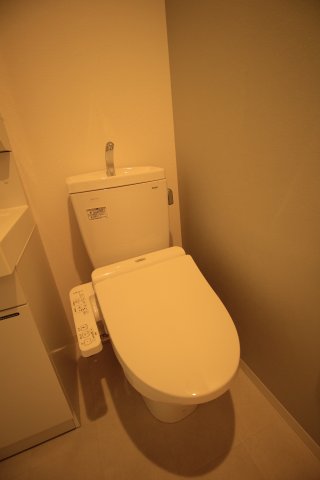 トイレ　コンパクトで使いやすいトイレです